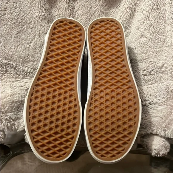 Vans Olive Green and Leopard Print Sneakers - Picture 6 of 8